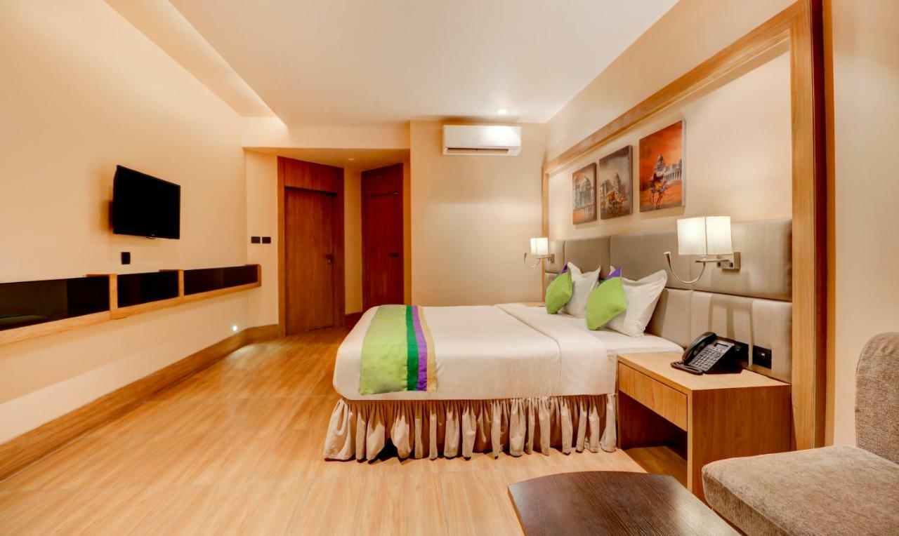 Treebo Radhe Palace Calcutta Eksteriør billede