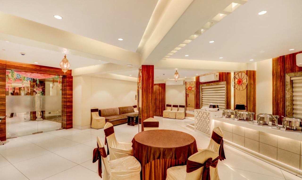 Treebo Radhe Palace Calcutta Eksteriør billede